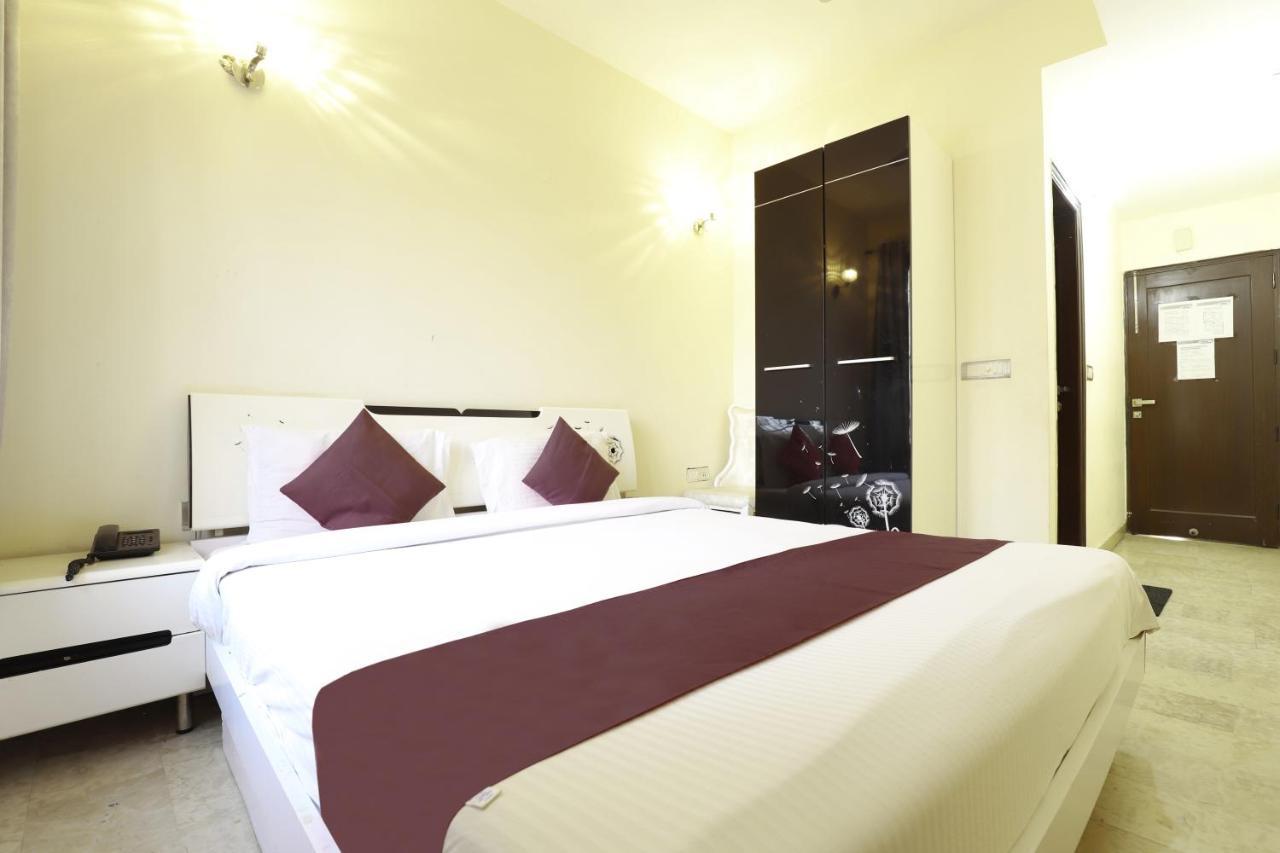 Hotel Livia Residency Neu-Delhi Exterior foto